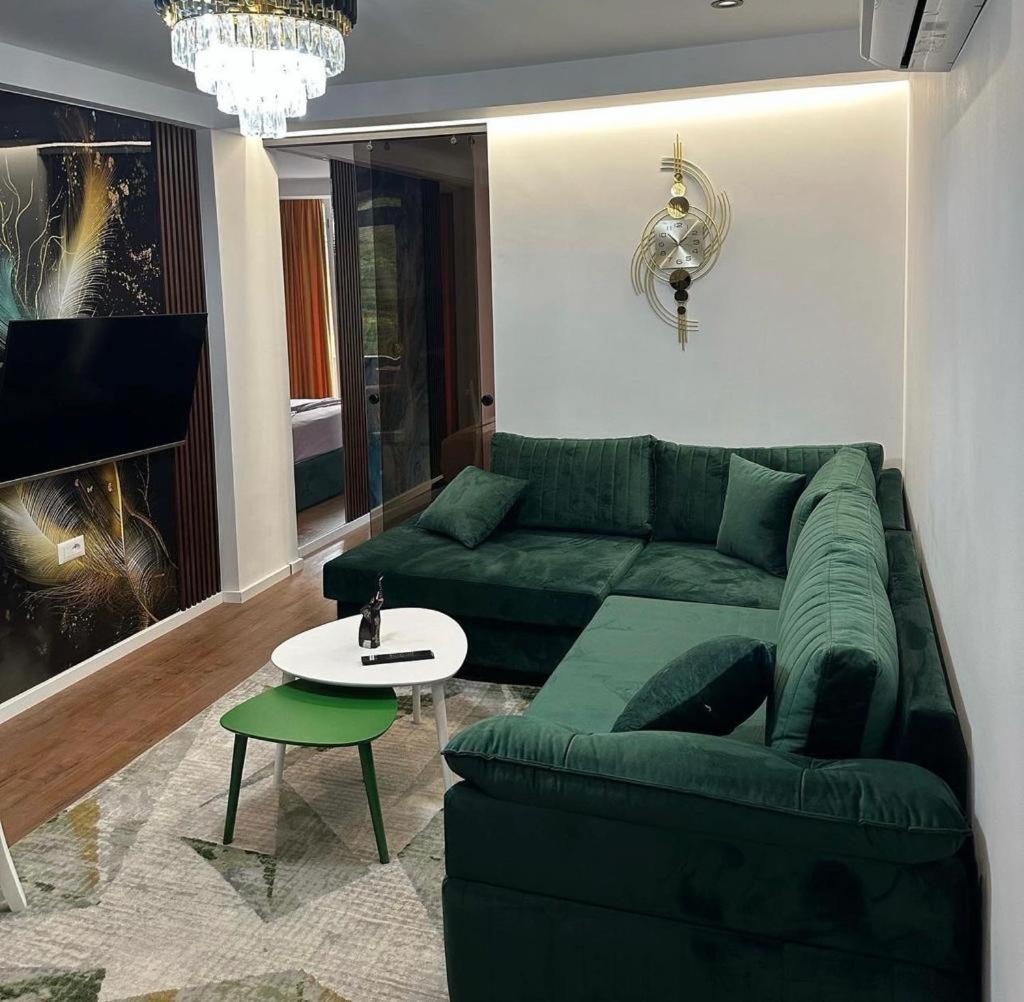 Holiday Apartments Tirana Exterior photo