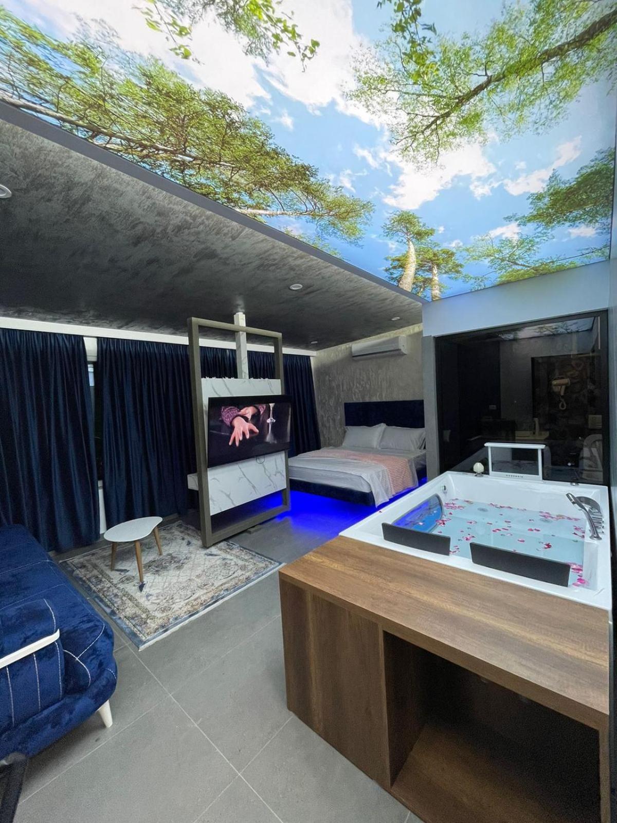 Holiday Apartments Tirana Exterior photo